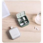 4-Cell Plastic Pill Box