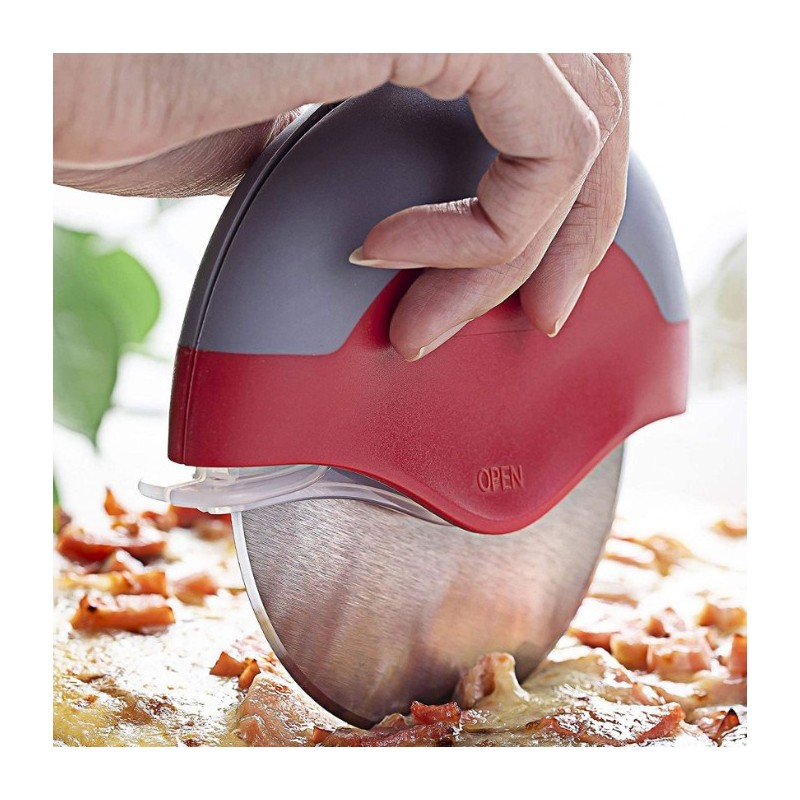 Pizza Cutter With Protective Blade Guard