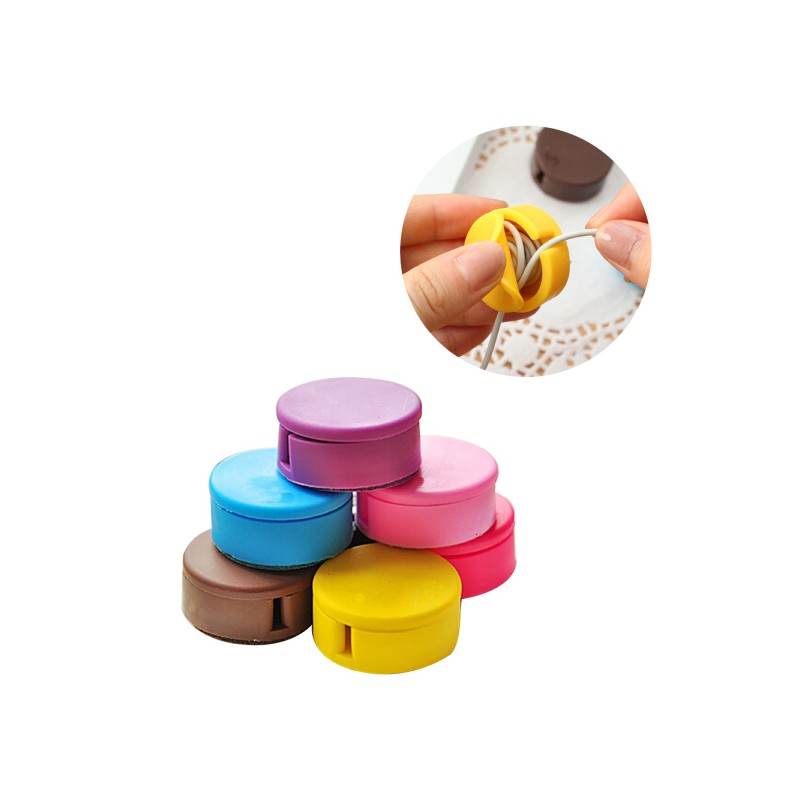 Earphone Cable Winder With Screen Cleaner
