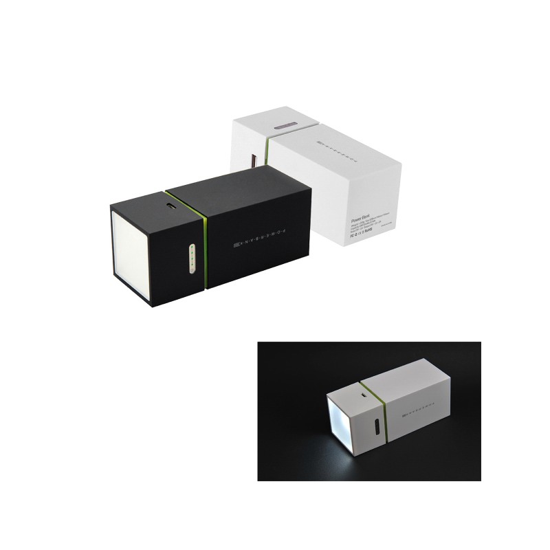 LED Flashlight 2600mAh Power Bank