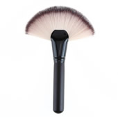 Large Fan brush
